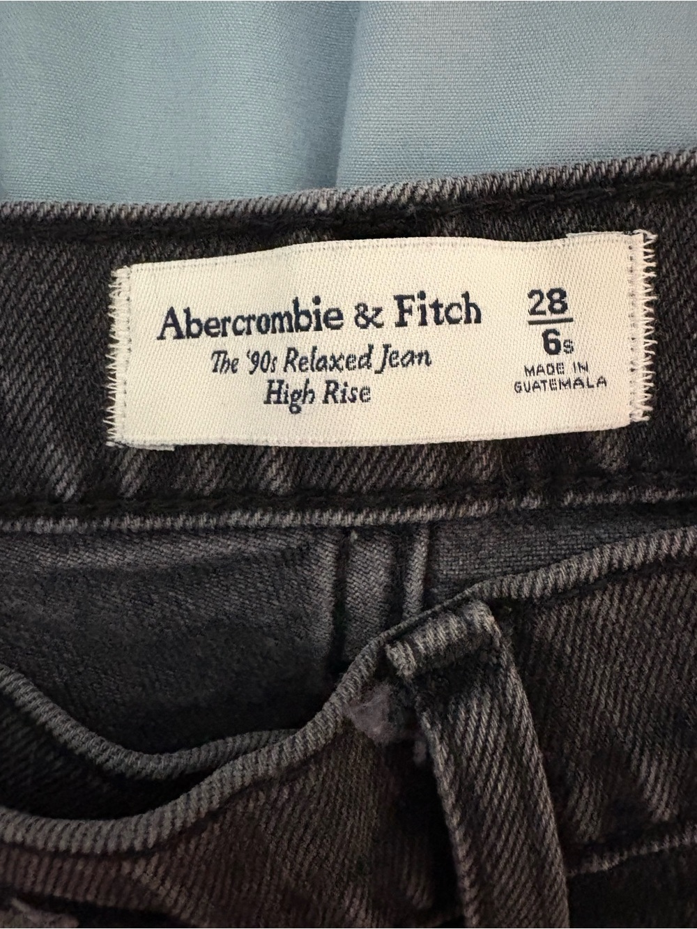 Abercrombie & Fitch Black High-Rise Relaxed Jeans